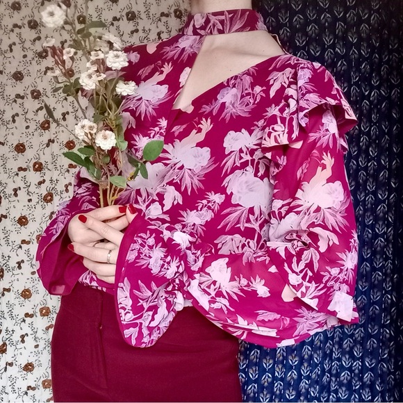 Tops - Three Floor ❉ Florry Georgette Asymmetrical Ruffle Choker Blouse Floral Size 10